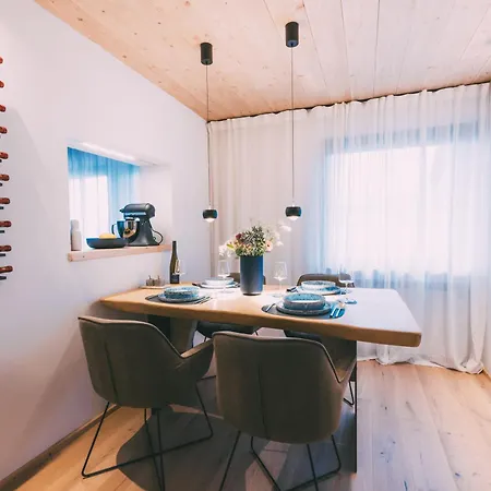 Zentrales Mit Bergblick In Bewohnter Homestay Garmisch-Partenkirchen